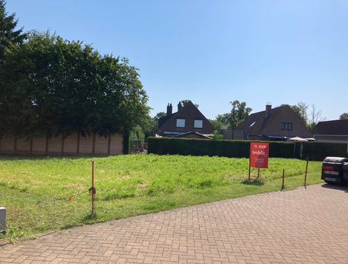                                         Grond te koop in Wolvertem, € 180.000
