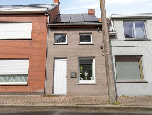                                         Rijwoning te koop in Torhout, € 156.000
