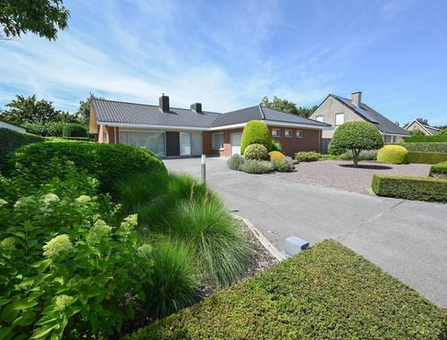                                         Maison à vendre à Oostrozebeke, € 475.000
