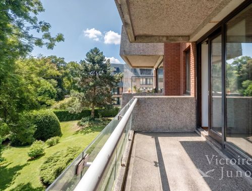                                         Appartement te koop in Ukkel, € 490.000
