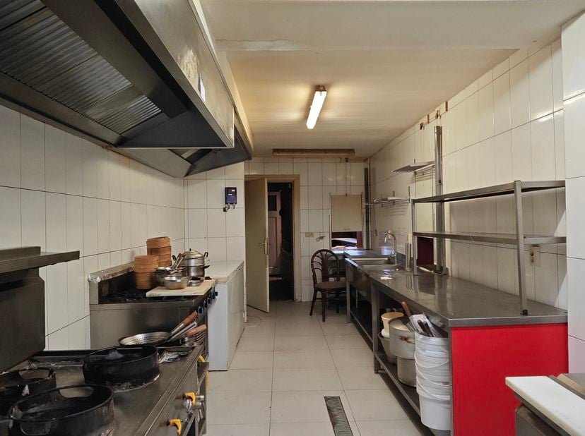 Herenhuis voor gemengd gebruik te koop! <br />
Ruimte, potentieel en charme in centrum Aarschot! Welkom in de Bogaardenlaan, in een huis vol mogelijkh