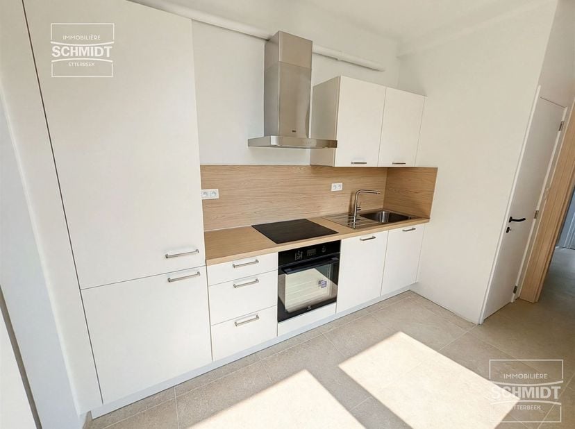 Appartement à louer à ,
                    1040 Etterbeek