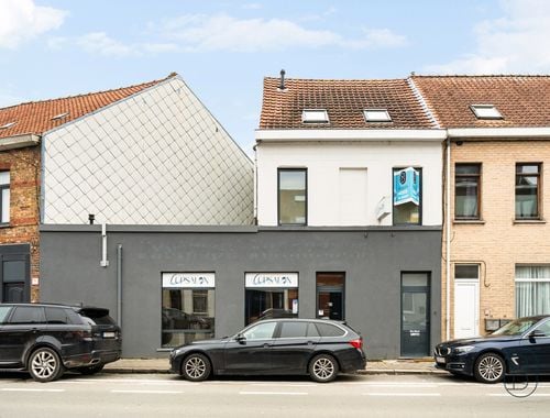                                        Usage mixte à vendre à Kortrijk, € 285.000
