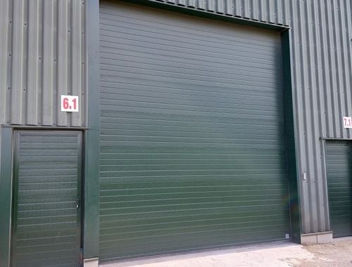                                         Bedrijfsgebouw te huur in Sint-Truiden, € 1.053
