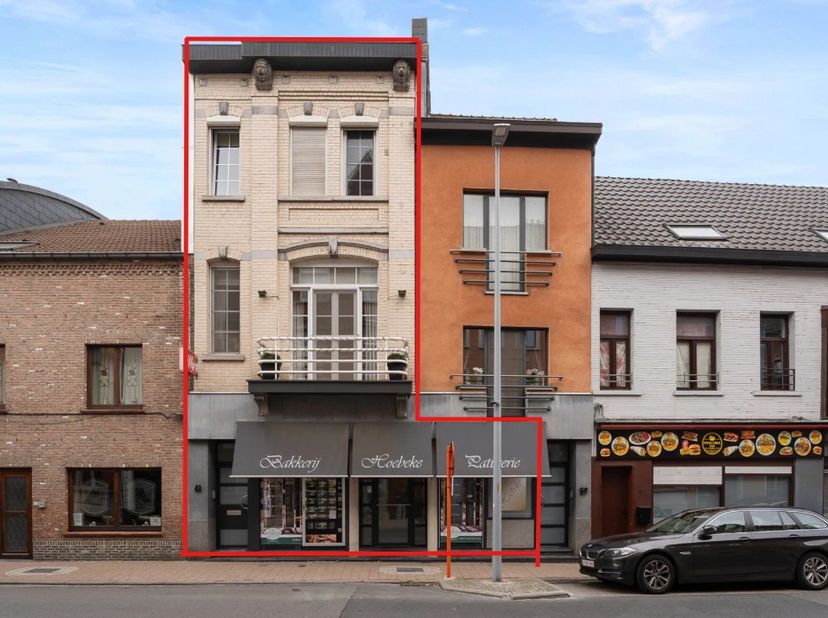 Bedrijfsvastgoed te koop in Lessensestraat 61,
                    9500 Geraardsbergen