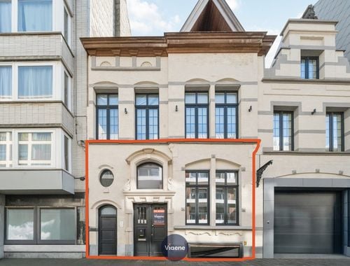                                         Bien commercial à vendre à Oostende, € 298.000
