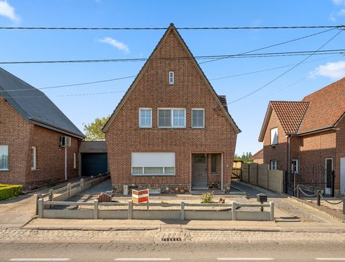                                         Maison à vendre à Oplinter, € 240.000
