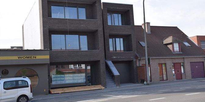 Bedrijfsvastgoed te huur in Koning Albert I Laan 127, 8800 Roeselare