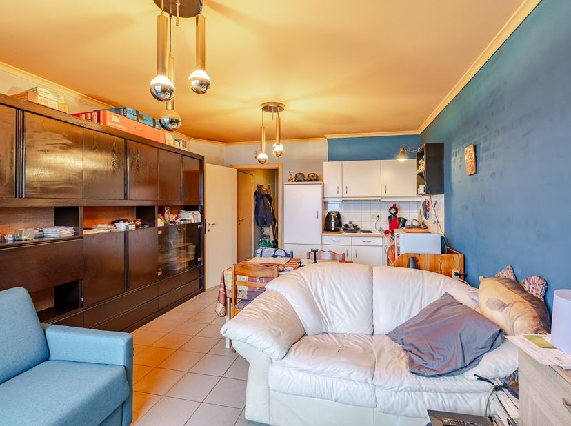 Volledig verhuurd opbrengsteigendom bestaande uit drie appartementen. Dit gebouw vormt een interessante investering dankzij de stabiele huuropbrengst,