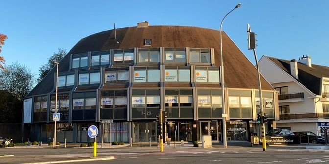 Bien professionnel à louer à Oudenaardsesteenweg 7 boîte v3, 9000 Gent