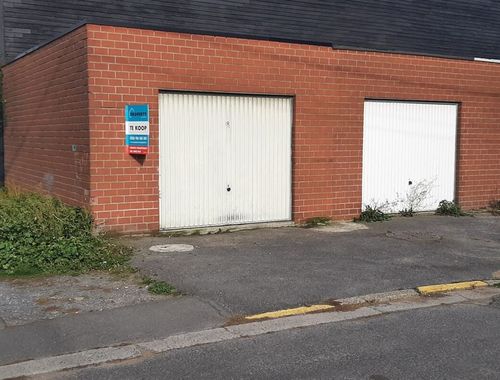                                         Box à vendre à Harelbeke, € 29.000
