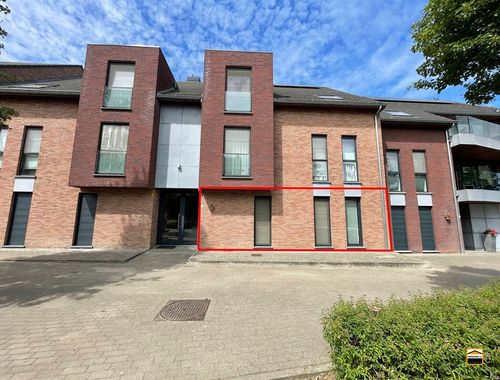                                         Gelijkvloers app. te koop in Borgloon, € 350.000
