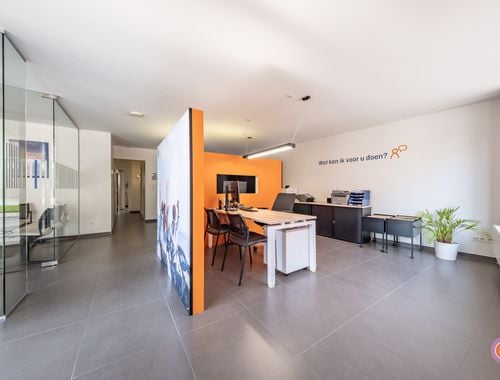                                         Handelszaak te koop in Puurs, € 295.000
