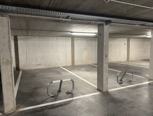                                         Place de stationnement à louer à Nieuwpoort, € 90,75

