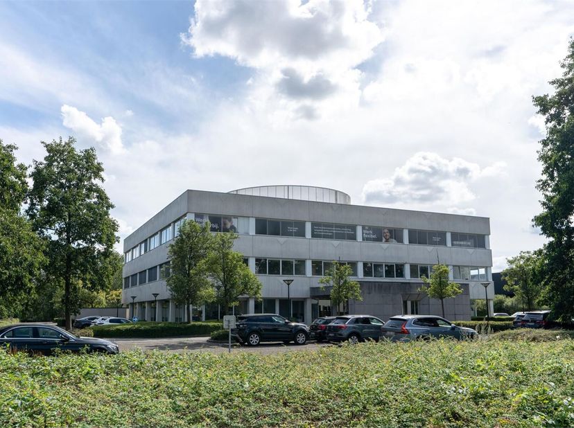 Werk waar en hoe u maar wilt met een kantoor-membership van Regus. Met prijzen vanaf 189 € bieden wij de flexibiliteit en vrijheid om aan elke werksti