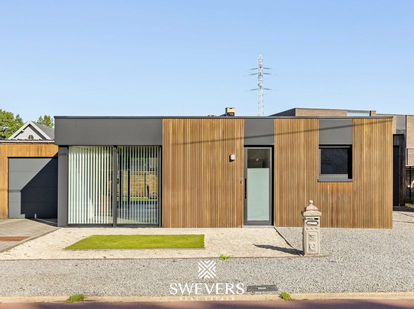 Huis te koop in Michel Scheperslaan 164,
                    3550 Zolder