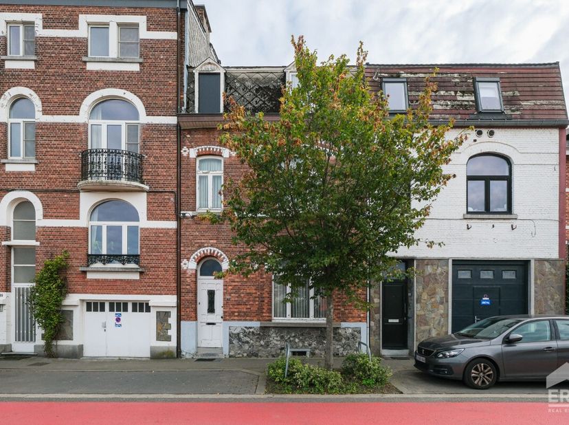 Huis te koop in Spoorwegstraat 70,
                    3500 Hasselt