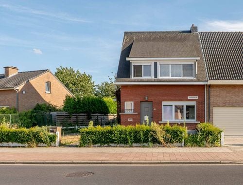                                         Maison à vendre à Sint-Katelijne-Waver, € 350.000
