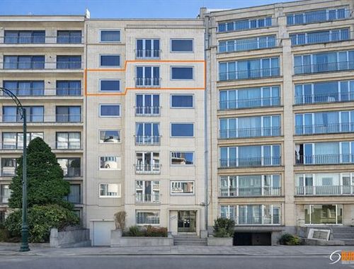                                         Appartement à vendre à Bruxelles, € 625.000
