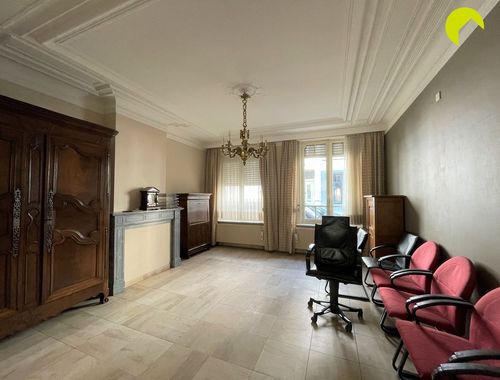                                         Kantoor te huur in Antwerpen, € 950
