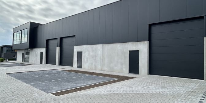 Bedrijfsvastgoed te huur in Heikant 21, 3930 Achel