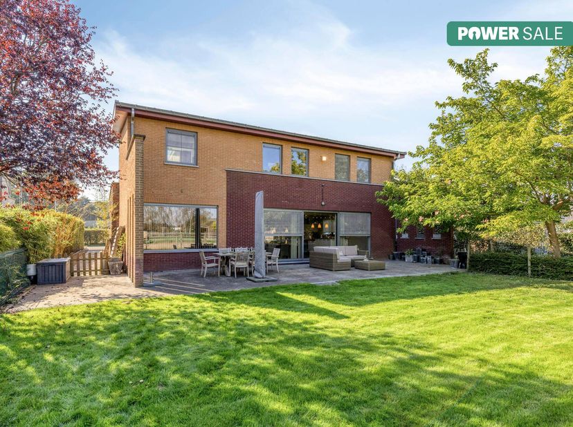 Huis te koop in Sint-Lambrechts-Herkstraat 102,
                    3500 Sint-Lambrechts-Herk
