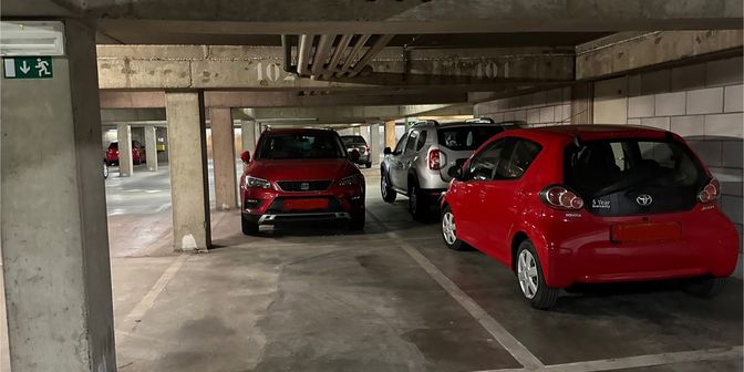 Garage à louer à Chemin des Deux Maisons 69, 1200 Woluwe-Saint-Lambert