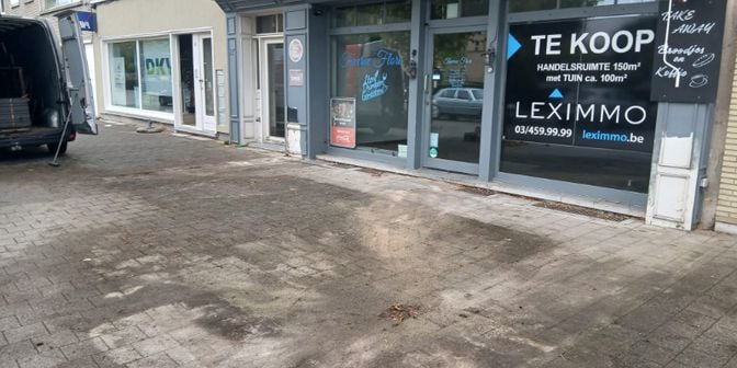 Bedrijfsvastgoed te koop in Oosterveldlaan 27, 2610 Wilrijk