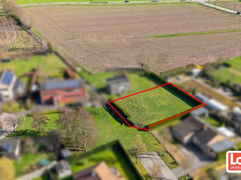 Grond te koop in Ommegangstraat 146,
                    9080 Lochristi
