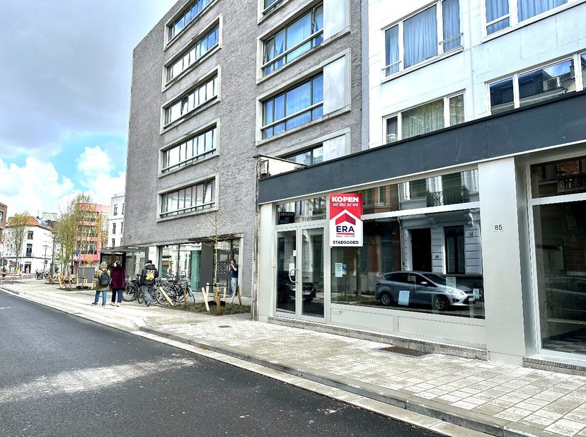 Welke activiteit zou jij hier starten? Een dokter of kinépraktijk, advocatenkantoor, een fitness, een beauty- of kapperszaak, een lunch en koffiezaak