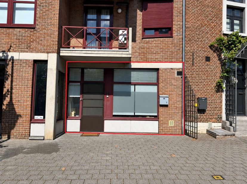 Bedrijfsvastgoed te koop in Diestsestraat 3,
                    3540 Herk-de-Stad