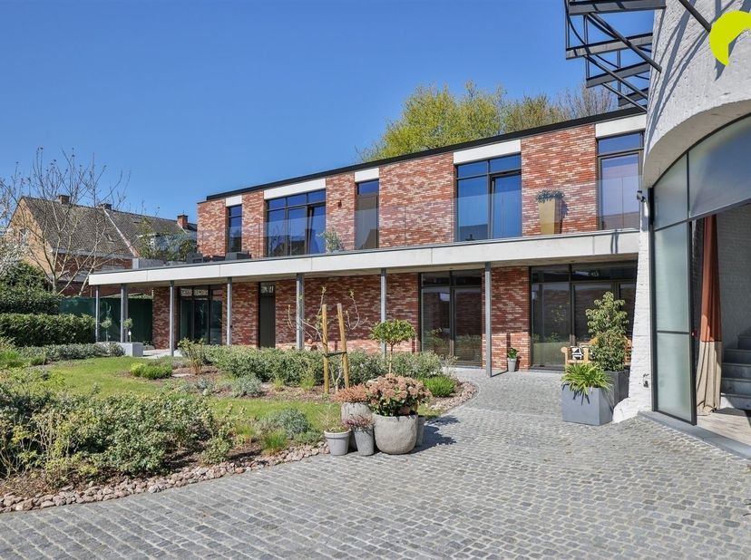 Appartement te koop in Belseledorp 17 bus C101,
                    9111 Belsele