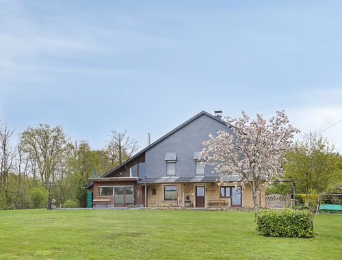                             Maison à vendre à Florenville

