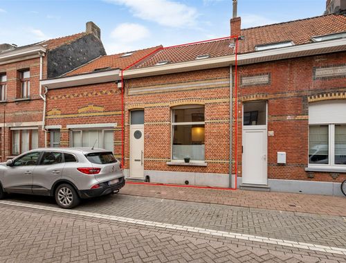                                         Eengezinswoning te koop in Merksem, € 259.000
