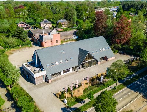                                         Bâtiment commercial à vendre à Gierle, € 1.695.000
