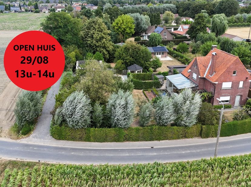 OPEN HUIS ZATERDAG 29/08 van 13u tot 14u.<br />
Bent u op zoek naar een woning waar rust, ruimte en privacy centraal staan? Dan zal deze vrijstaande w