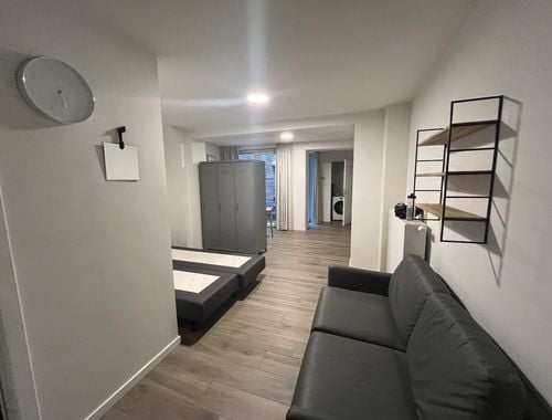                                         Studio met slaaphoek te huur in Leuven, € 790
