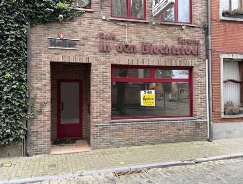                                         Handelsgelijkvloers te huur in Meerdonk, € 750

