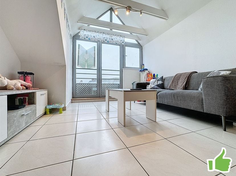 Appartement 3 chambres à vendre - Mouscron, Grand-Place<br />
<br />
Idéalement situé au coeur de Mouscron, sur la Grand-Place rénovée, cet appartem