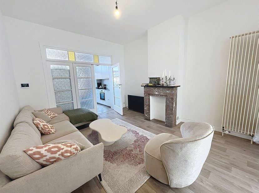 Appartement te koop in Rue Jules Debecker 70,
                    1081 Koekelberg