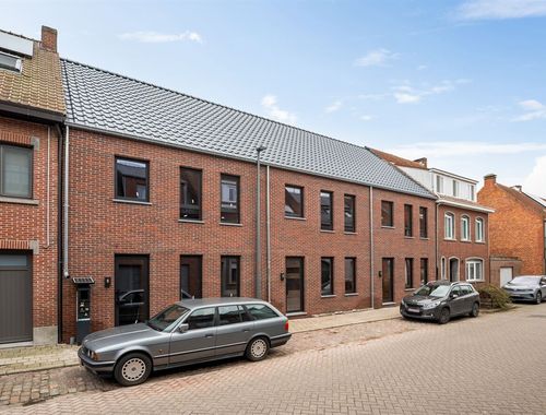                                         Eengezinswoning te koop in Turnhout, € 369.000
