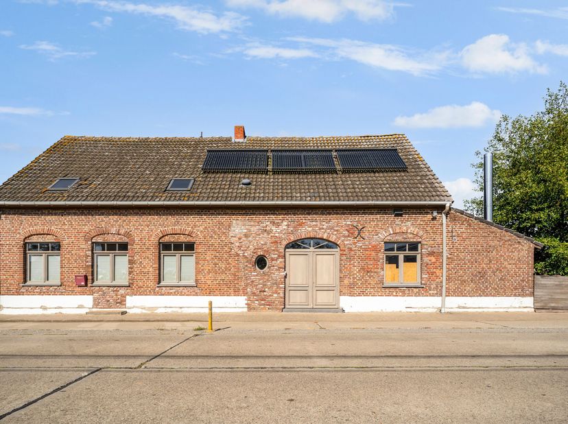 Huis te koop in Klerkenstraat 166,
                    8920 Langemark