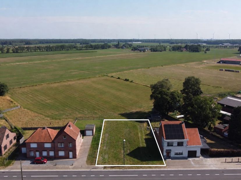Gelegen in Tongerlo, Westerlo op een boogscheut van het centrum. Alle faciliteiten (winkels, scholen, openbaar vervoer,…) in de directe omgeving.<br /