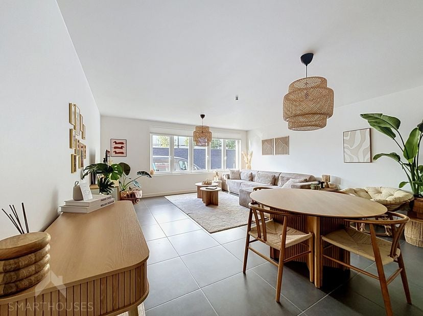 Appartement te koop in Oostrozebekestraat 97 bus 001,
                    8770 Ingelmunster