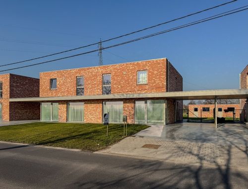                                         Maison à louer à Houthulst, € 900

