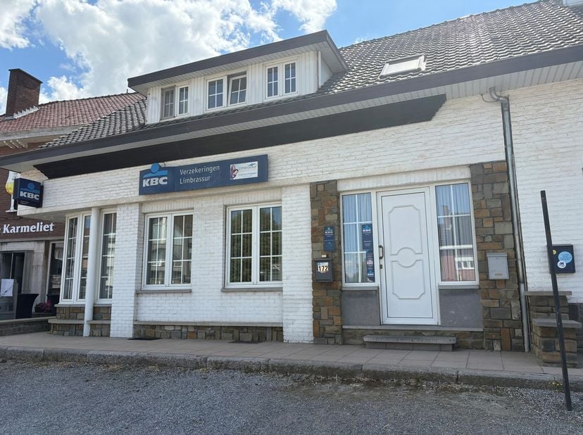 Huis te koop in Steenweg 172,
                    3870 Heers