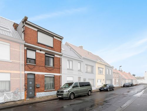                                         Woning te koop in Eeklo, € 349.000
