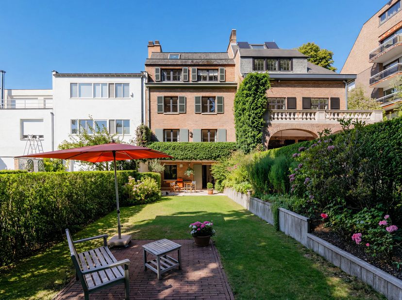 Huis te koop in ,
                    1180 Ukkel