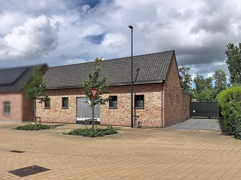Huis te koop in Pontweg 15,
                    9310 Herdersem