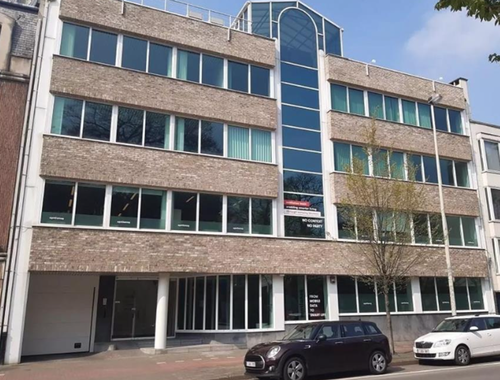                                         Bureaux à louer à Antwerpen, € 1.601
